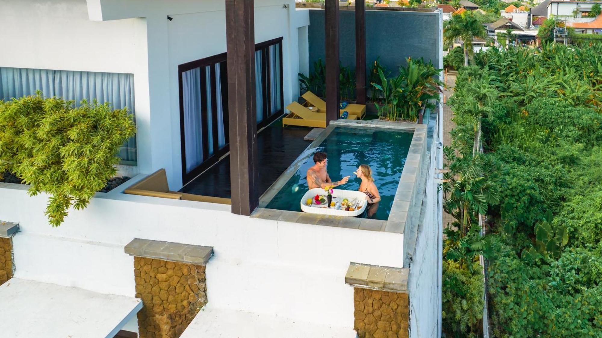 The Kirana Canggu Hotel Экстерьер фото
